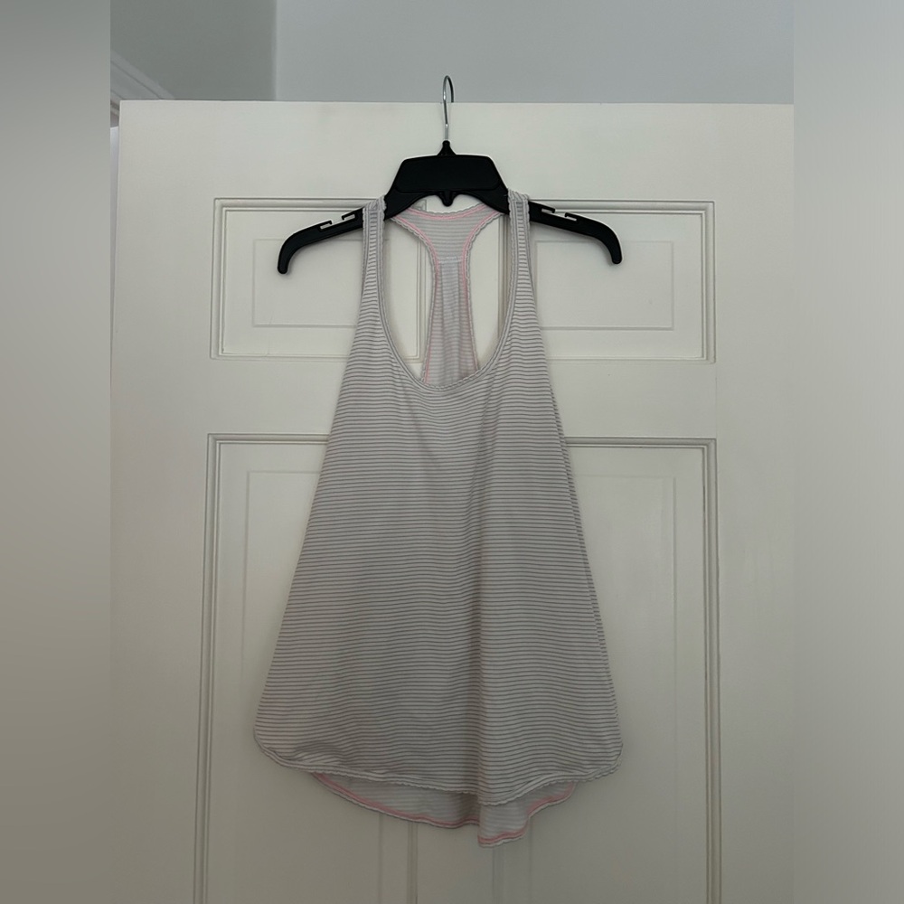 Lululemon Scalloped Edge Tank Top